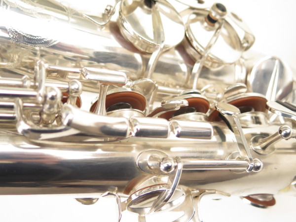 Saxophone alto Louis Augu Royal argenté gravé (14)