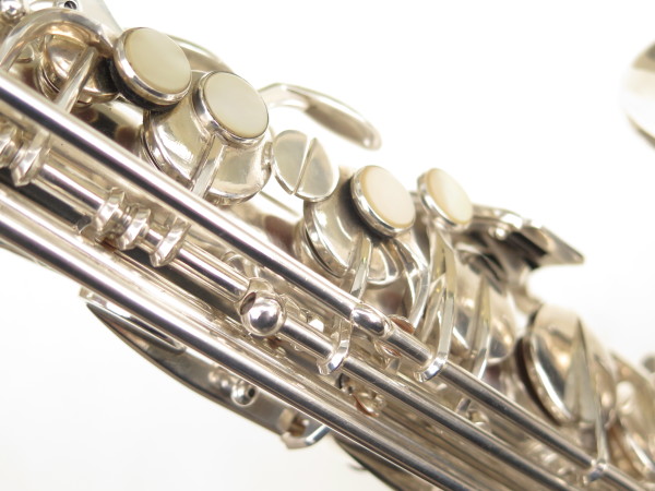 Saxophone alto Louis Augu Royal argenté gravé (16)