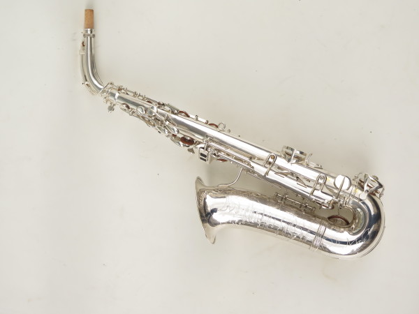Saxophone alto Louis Augu Royal argenté gravé (5)