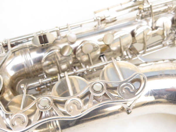 Saxophone alto Couesnon monopole argenté gravé (14)