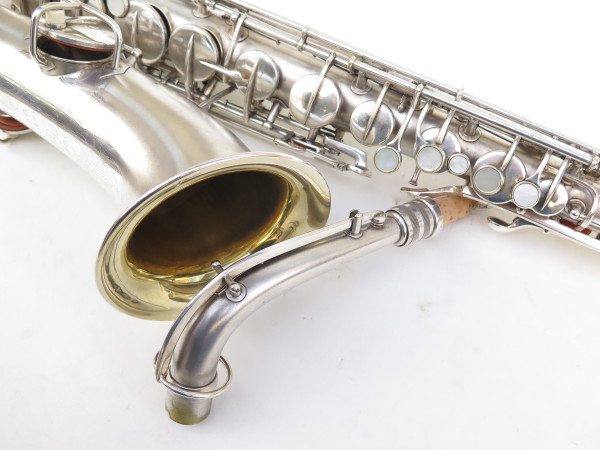 Saxophone ténor en Ut Conn New Wonder 2 argenté gravé (1)