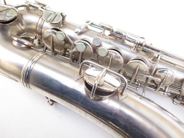 Saxophone ténor en Ut Conn New Wonder 2 argenté gravé (12)