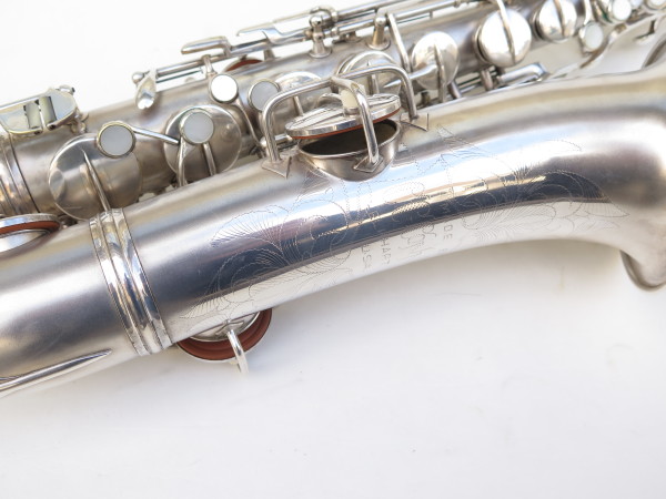 Saxophone ténor en Ut Conn New Wonder 2 argenté gravé (8)