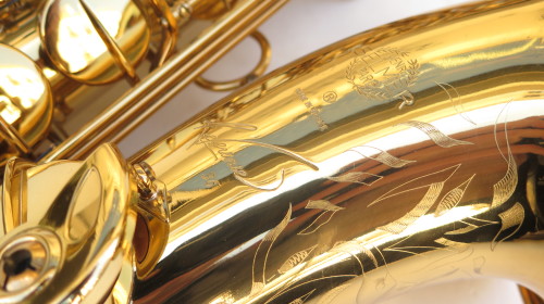 Saxophone ténor Selmer Référence 36 Flamingo verni gravé (1)