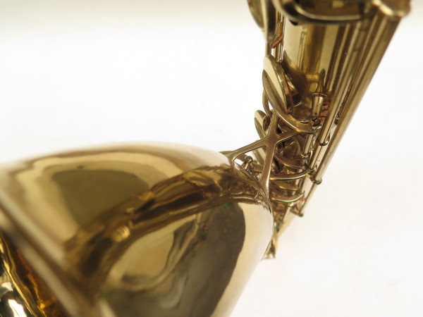 Saxophone baryton CONN 12M verni gravé (1)