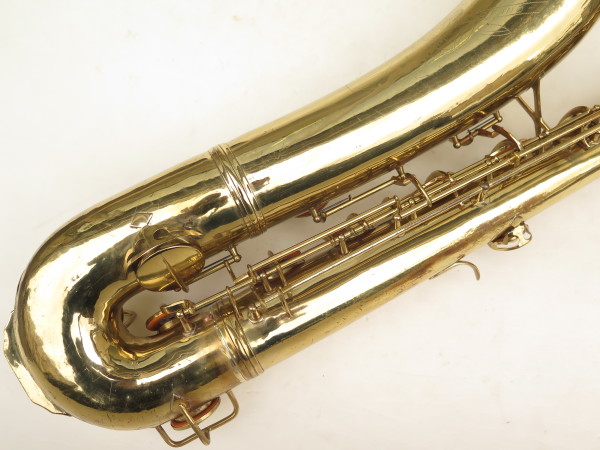 Saxophone baryton CONN 12M verni gravé (3)