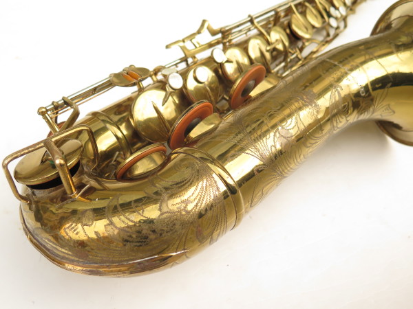 Saxophone ténor Buescher 400 verni gravé (14)