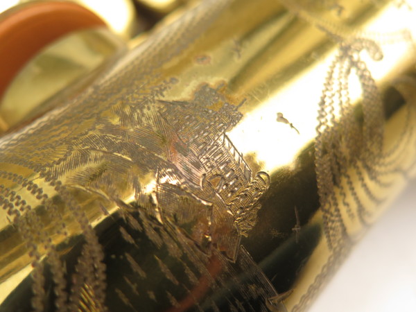 Saxophone ténor Buescher 400 verni gravé (16)