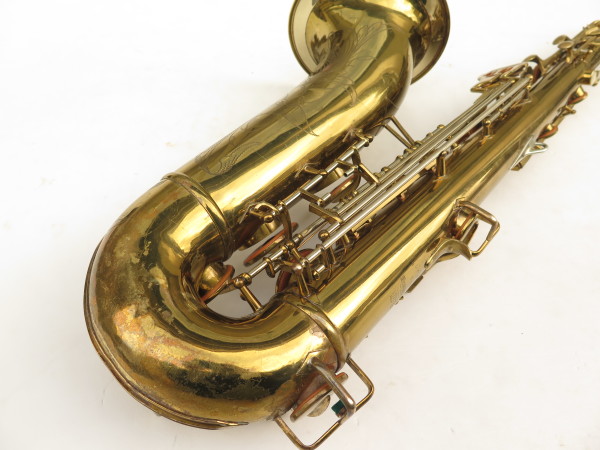 Saxophone ténor Buescher 400 verni gravé (2)