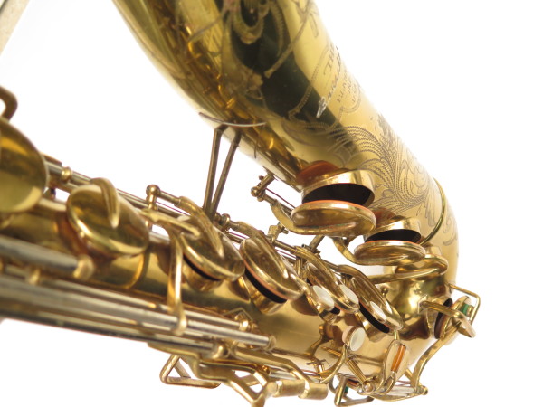 Saxophone ténor Buescher 400 verni gravé (4)