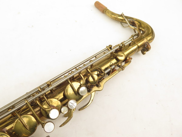 Saxophone ténor Buescher 400 verni gravé (6)