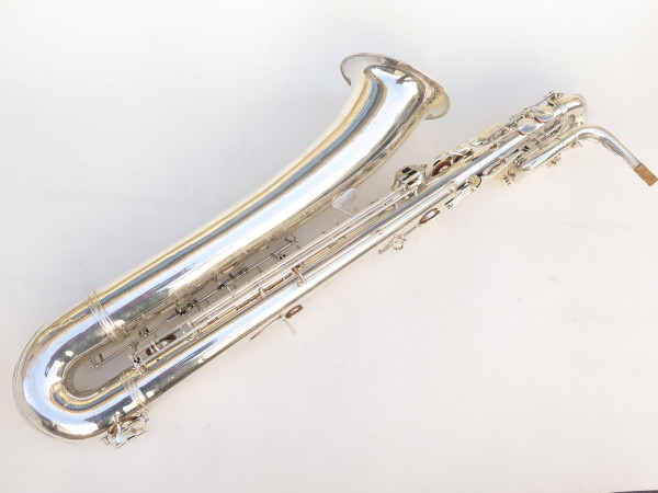 Saxophone baryton Couesnon Monopole conservatoire argenté gravé (10)