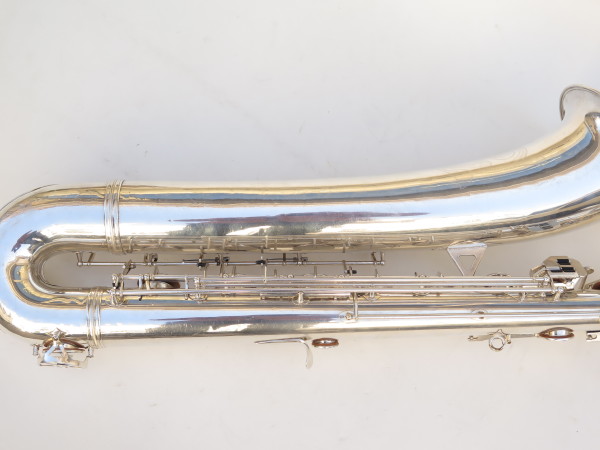 Saxophone baryton Couesnon Monopole conservatoire argenté gravé (13)