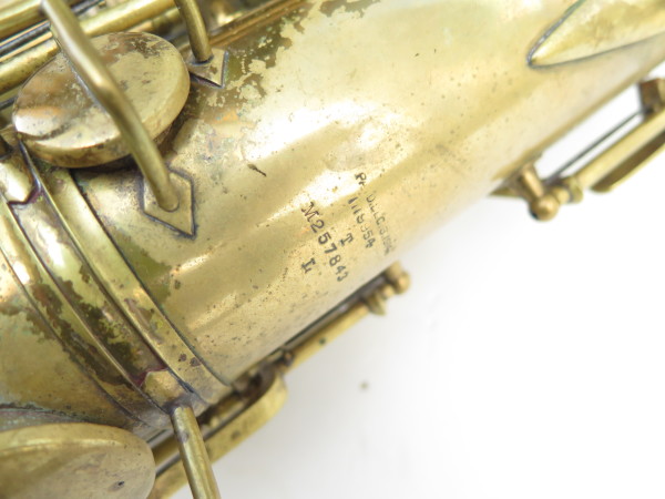Saxophone ténor Conn Transitionnel ladyface verni gravé (13)