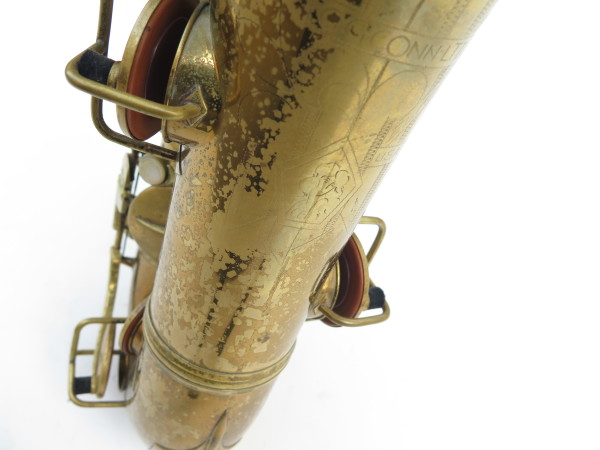 Saxophone ténor Conn Transitionnel ladyface verni gravé (8)
