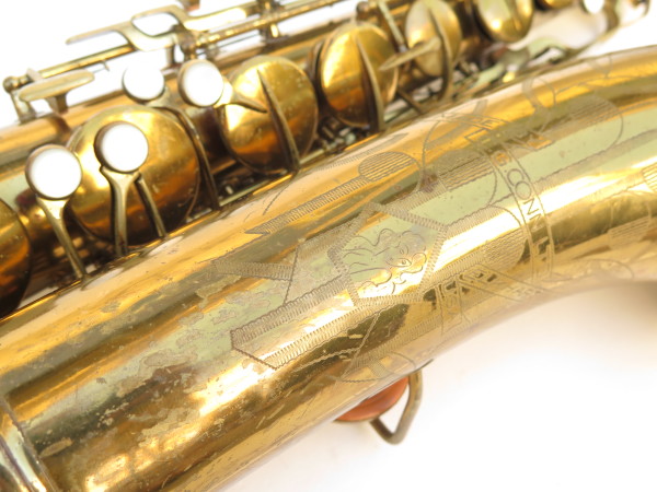 Saxophone ténor Conn transitionnel 10M verni gravé Ladyface (2)