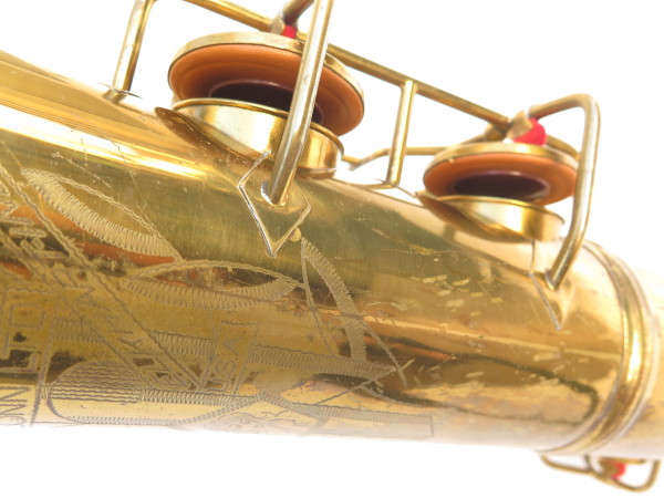Saxophone ténor Conn transitionnel 10M verni gravé Ladyface (6)