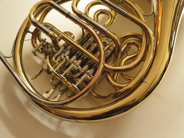 Cor double fa sib Yamaha YHR664 verni (1)