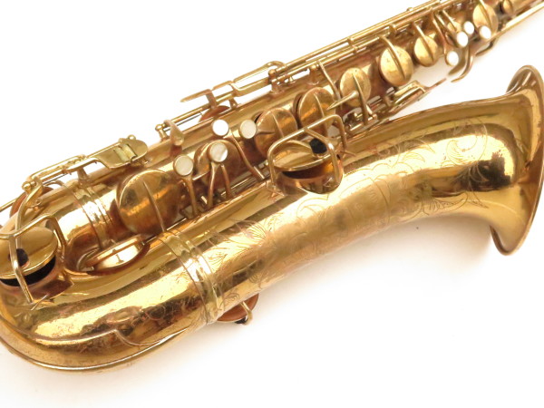 Saxophone tenor Pan American stencil Conn verni gravé (11)