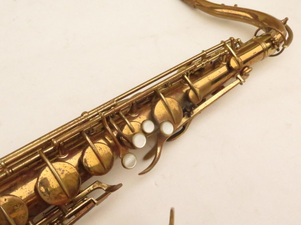 Saxophone tenor Pan American stencil Conn verni gravé (2)