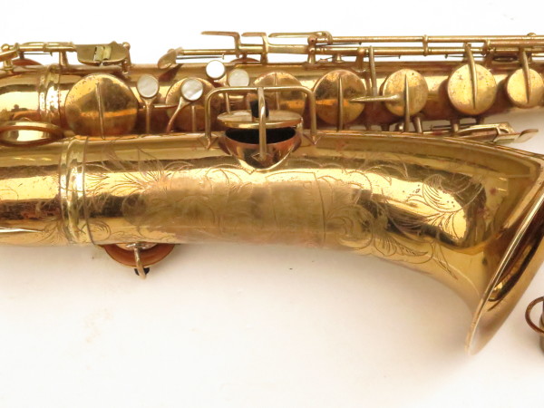 Saxophone tenor Pan American stencil Conn verni gravé (6)