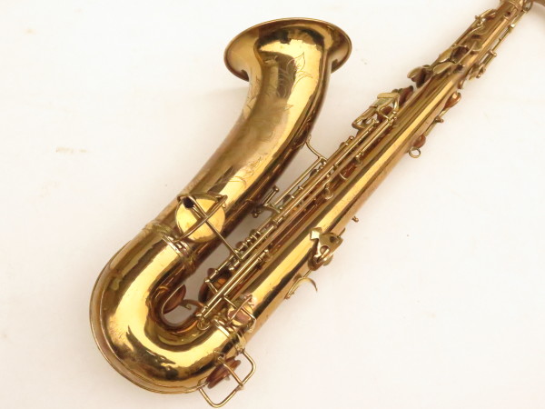 Saxophone tenor Pan American stencil Conn verni gravé (9)