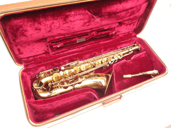 Saxophone ténor Selmer Mark 6 verni gravé us (10)