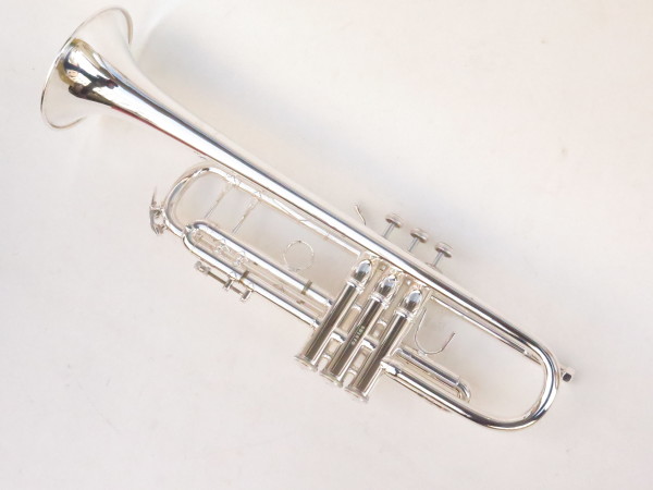 Trompette Sib Bach Stradivarius 37 argenté (7)