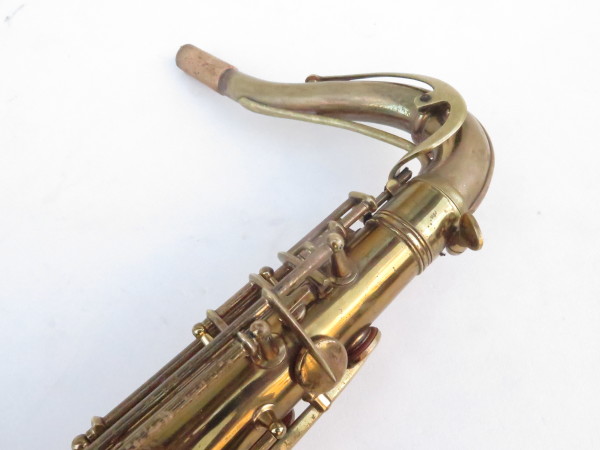 Saxophone ténor Conn 30M verni gravé (11)