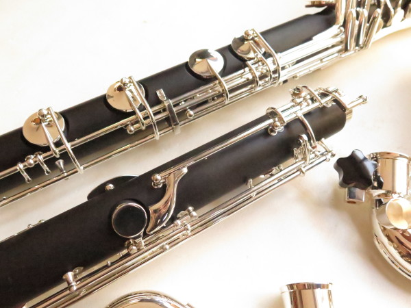 Clarinette basse descendant au do grave Mixian (6)
