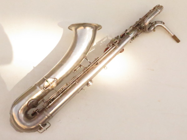 Saxophone baryton Conn 12M argenté sablé (3)