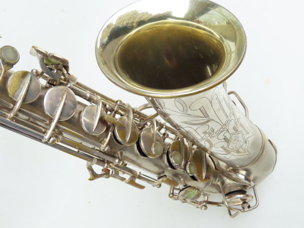 Saxophone alto Conn transitionnel argenté sablé ladyface (1)