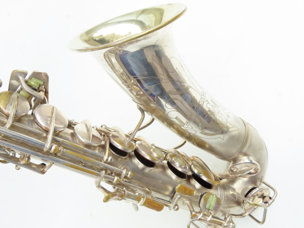 Saxophone alto Conn transitionnel argenté sablé ladyface (12)