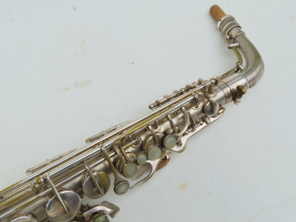 Saxophone alto Conn transitionnel argenté sablé ladyface (2)