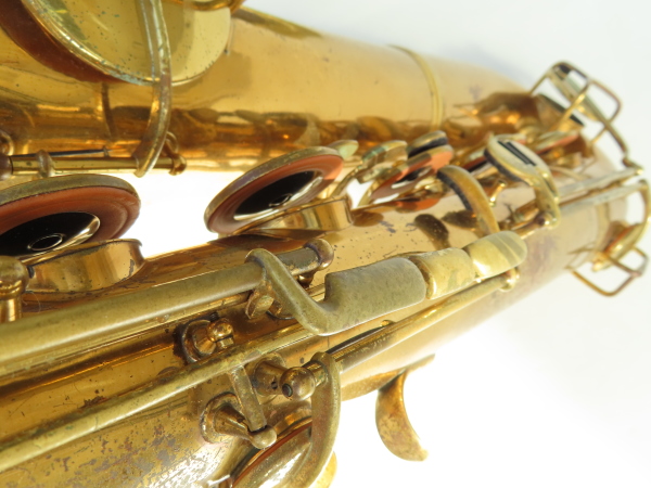 Saxophone baryton Conn transitionnel Verni (8)