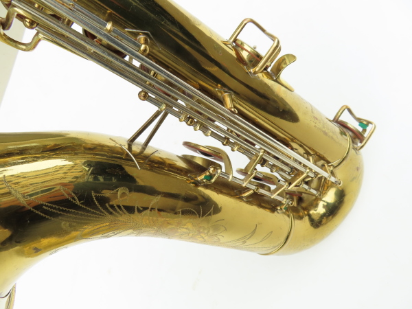 Saxophone ténor Buescher 400 verni gravé (11)