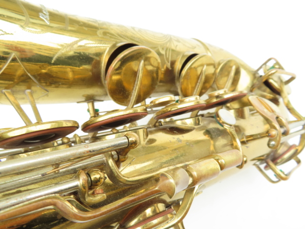 Saxophone ténor Buescher 400 verni gravé (12)