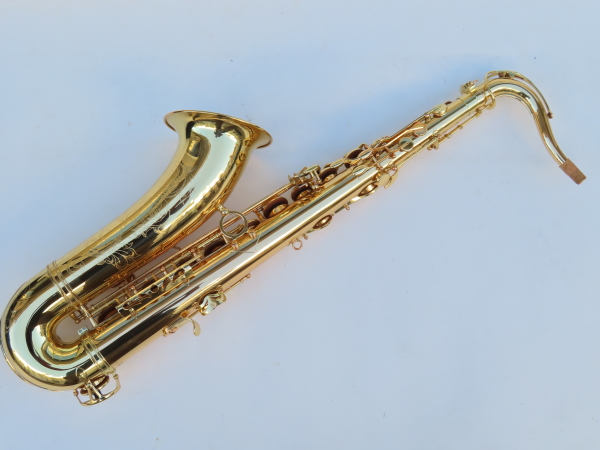 Saxophone ténor Schagerl T2L verni gravé (7)