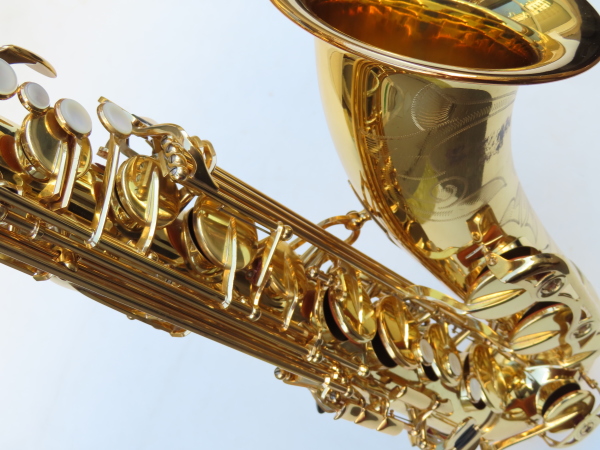 Saxophone ténor Yamaha YTS 62 verni gravé (11)
