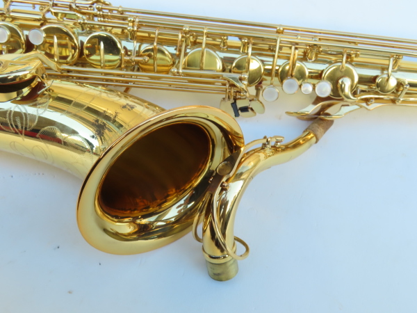 Saxophone ténor Yamaha YTS 62 verni gravé (9)
